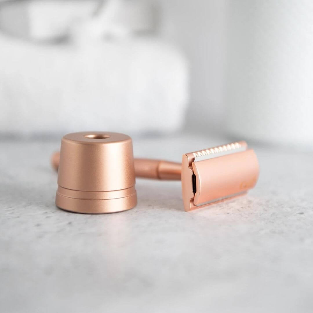 Razor Stand - | All Natural Mums